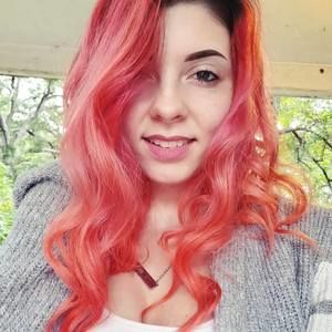 Meet your Posher, Lynn